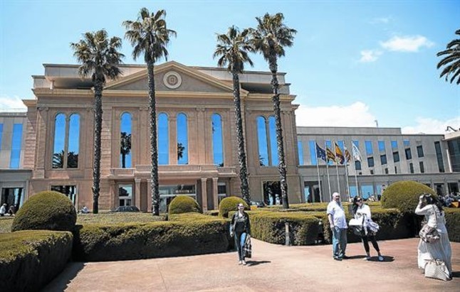 Place Centro Médico Teknon