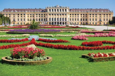 Place Schönbrunn Palace