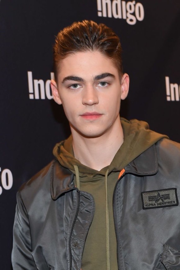 Moda Hero Fiennes