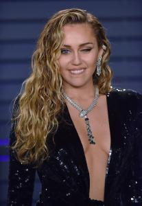 Fashion Miley Cyrus - Wikipedia