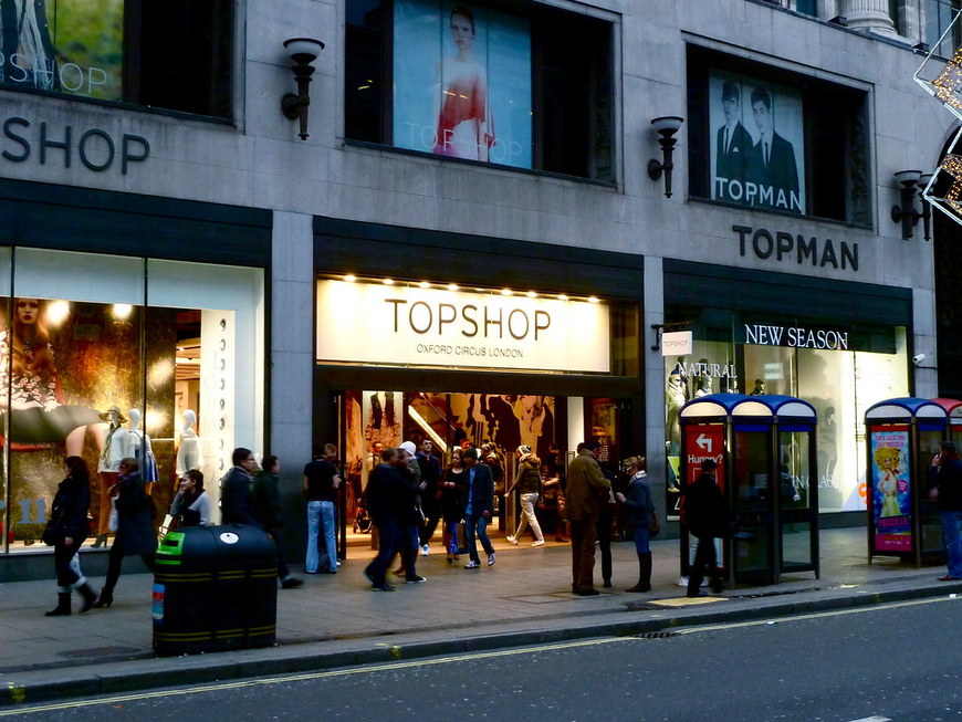 Place Topshop Oxford Street