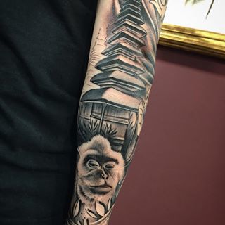 Place TERCER RAIL TATTOO