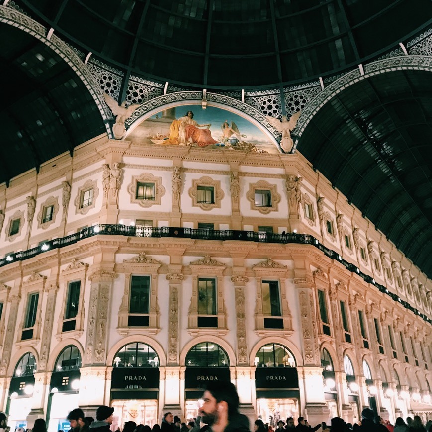 Place Galería Vittorio Emanuele II