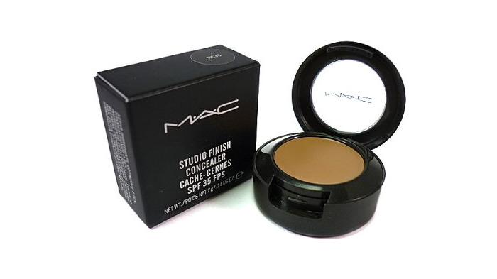 Beauty MAC Studio Finish Antiojeras NC20