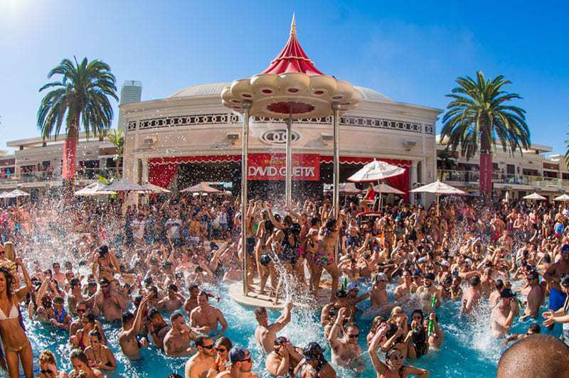 Place Encore Beach Club