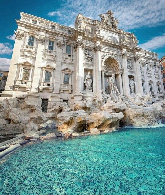 Place Fontana di Trevi