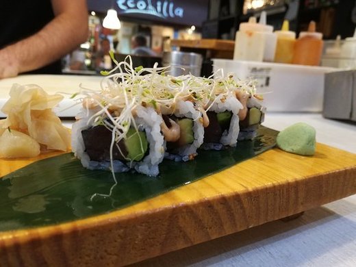 Arume Sushi Bar & Dim Sum