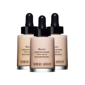 Producto Giorgio Armani Maestro Fusion Make-Up Foundation 06 SPF15