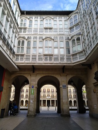 Place Plaza Nueva