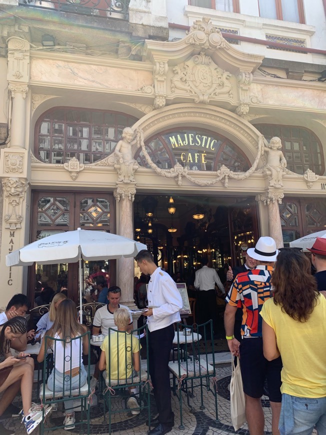 Restaurants Café Majestic