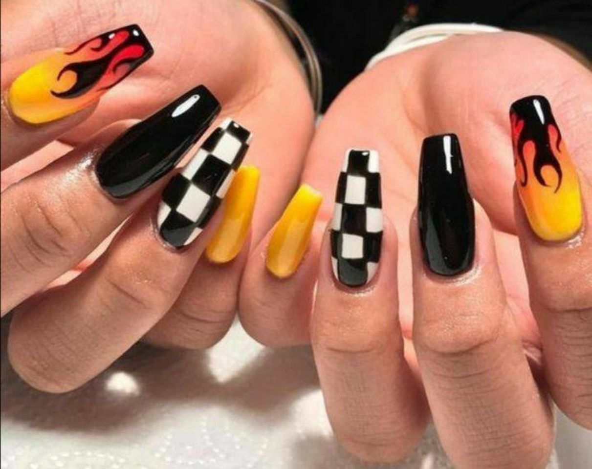 Fashion APRENDA A FAZER ESSAS UNHAS 