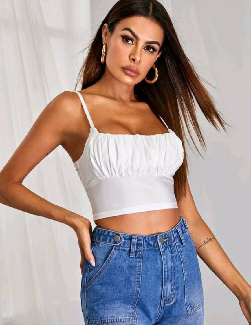Fashion Cropped branco com busto franzido