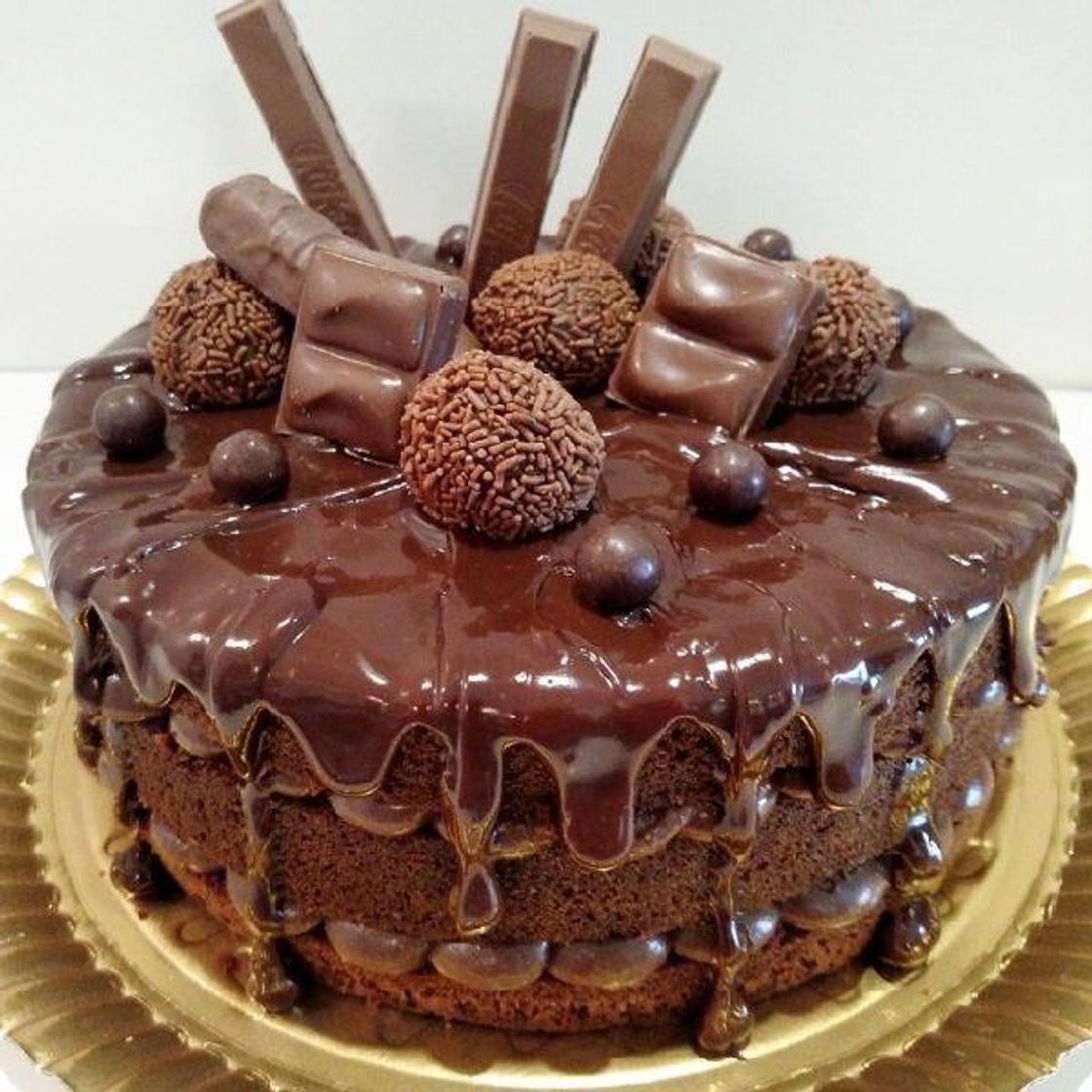 Social Os bolos mais deliciosos da confeitaria, link em baixo da fi
