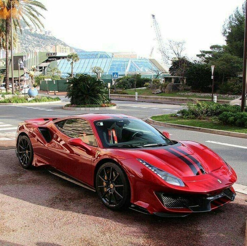 Social Ferrari ⚡