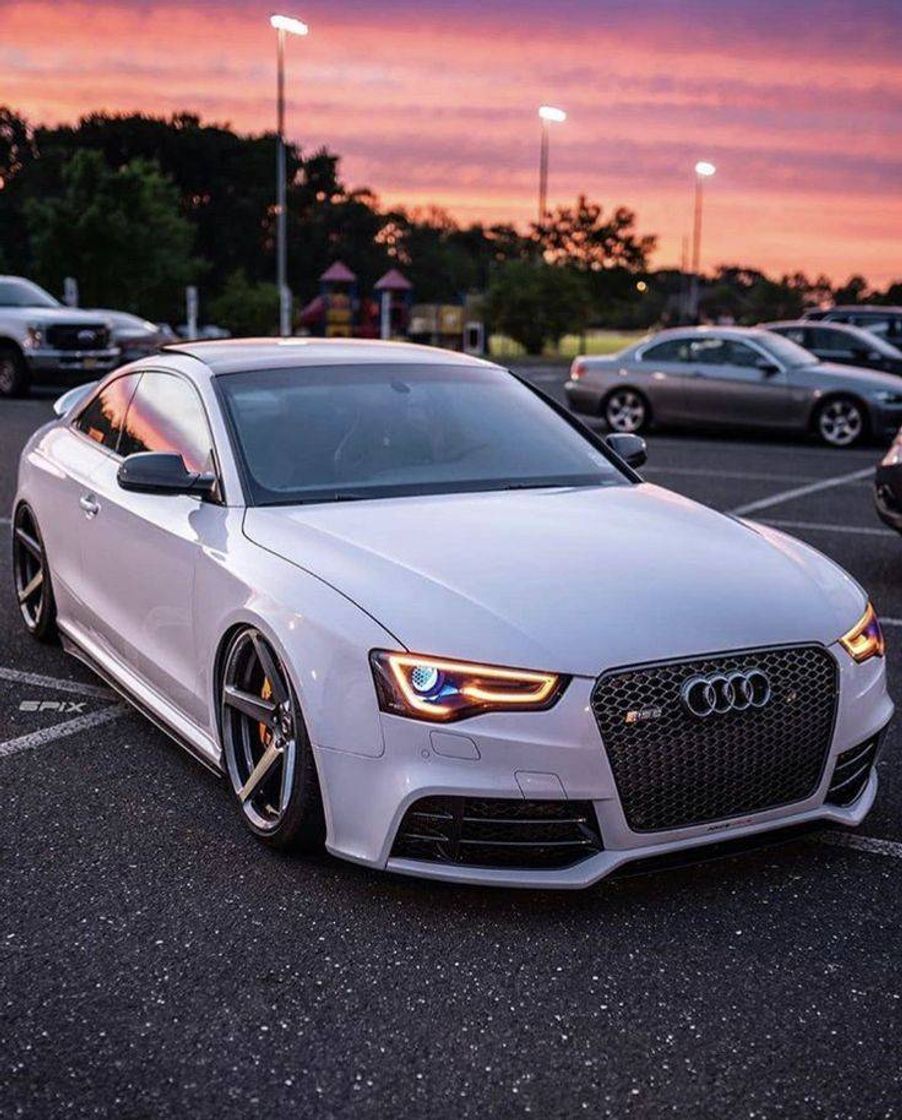 Moda Audi 🤍