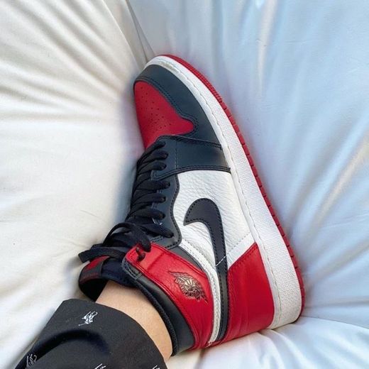 Nike Air Jordan 1 Retro High OG 'BRED Toe'