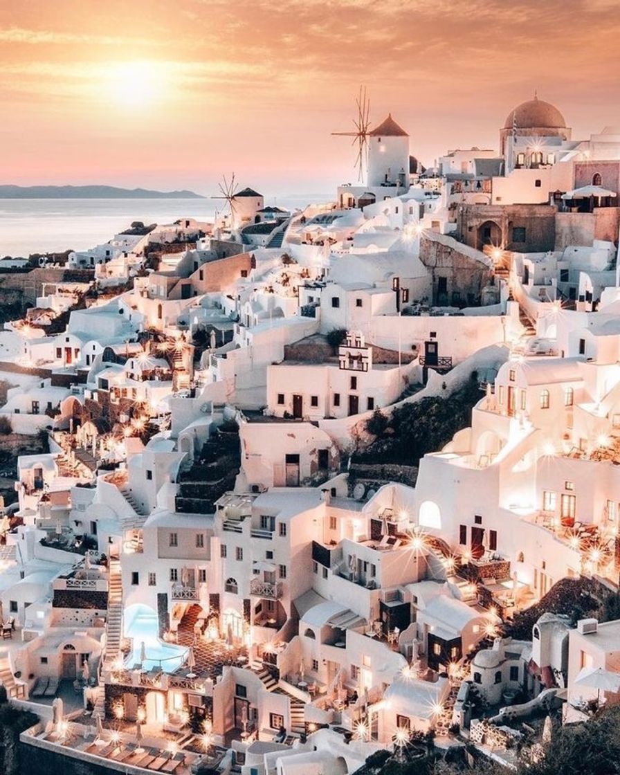 Moda Santorini 🇬🇷 