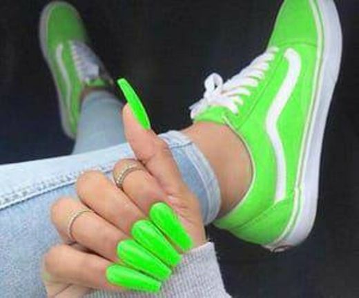 Green neon💚