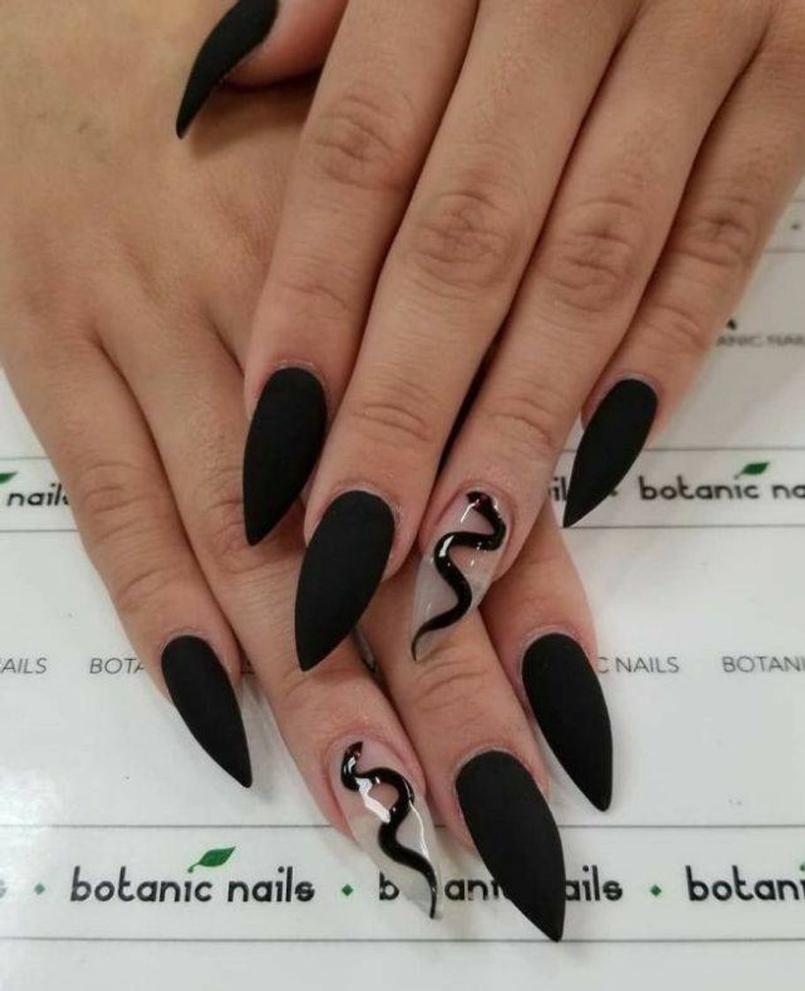 Fashion Unhas Stiletto preta