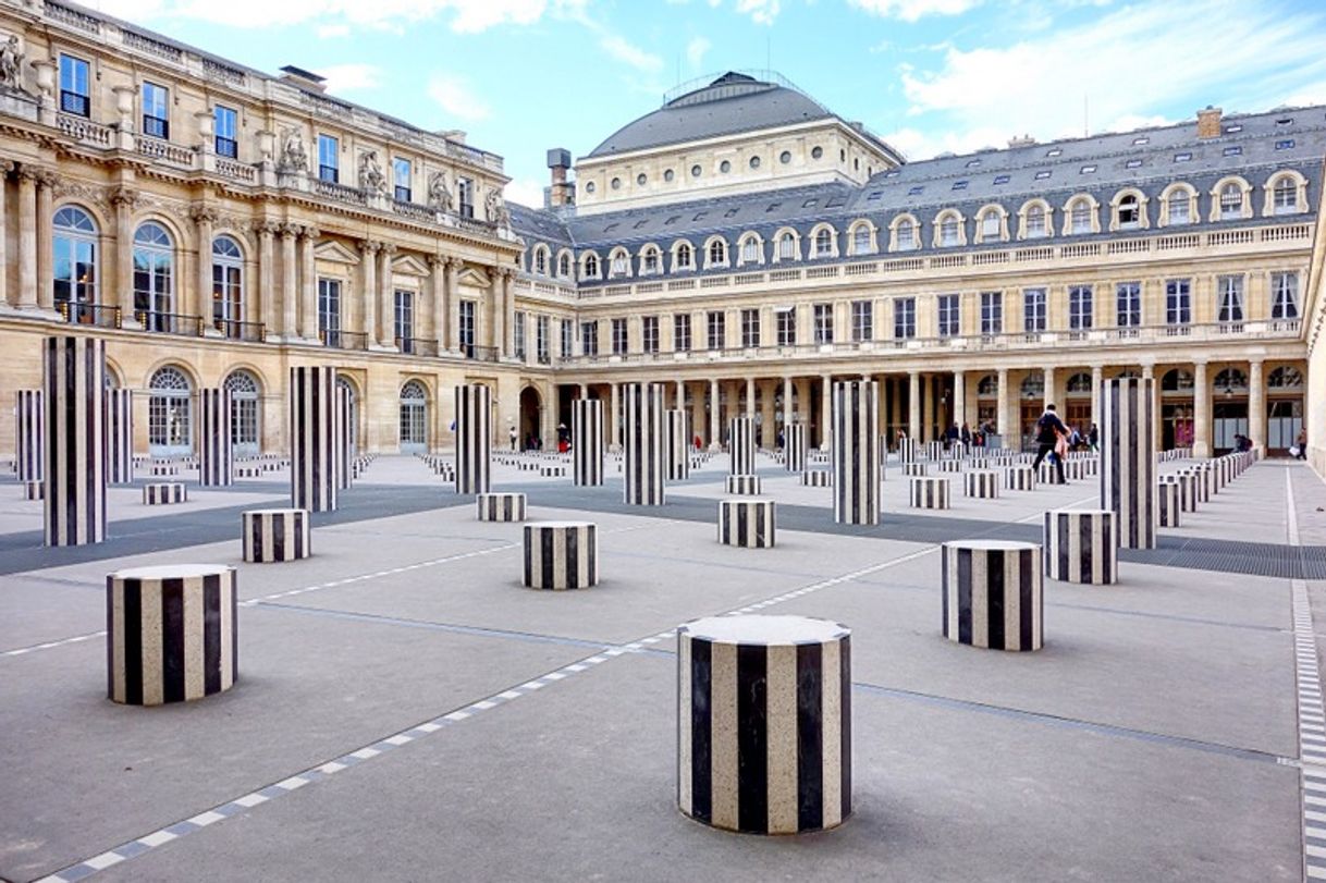 Lugar Colonnes de Buren/Les Deux Plateaux