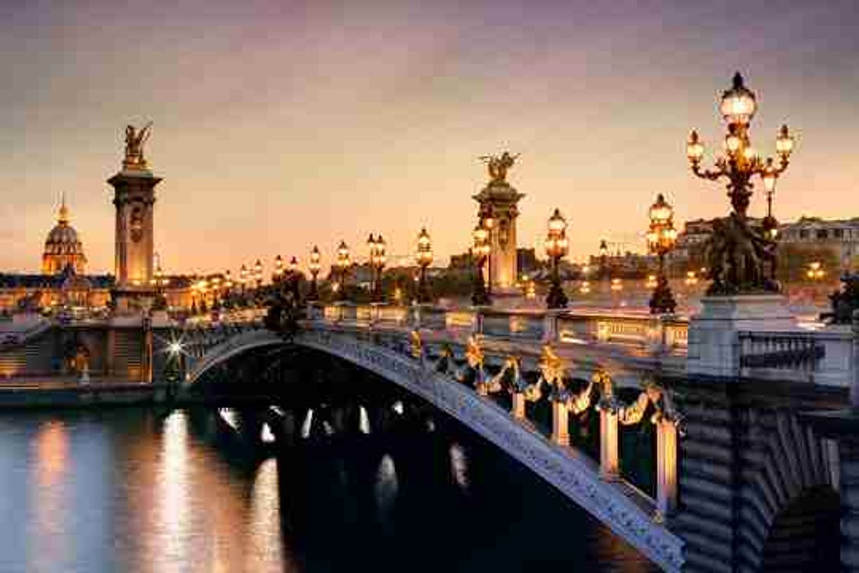 Place Pont Alexandre III