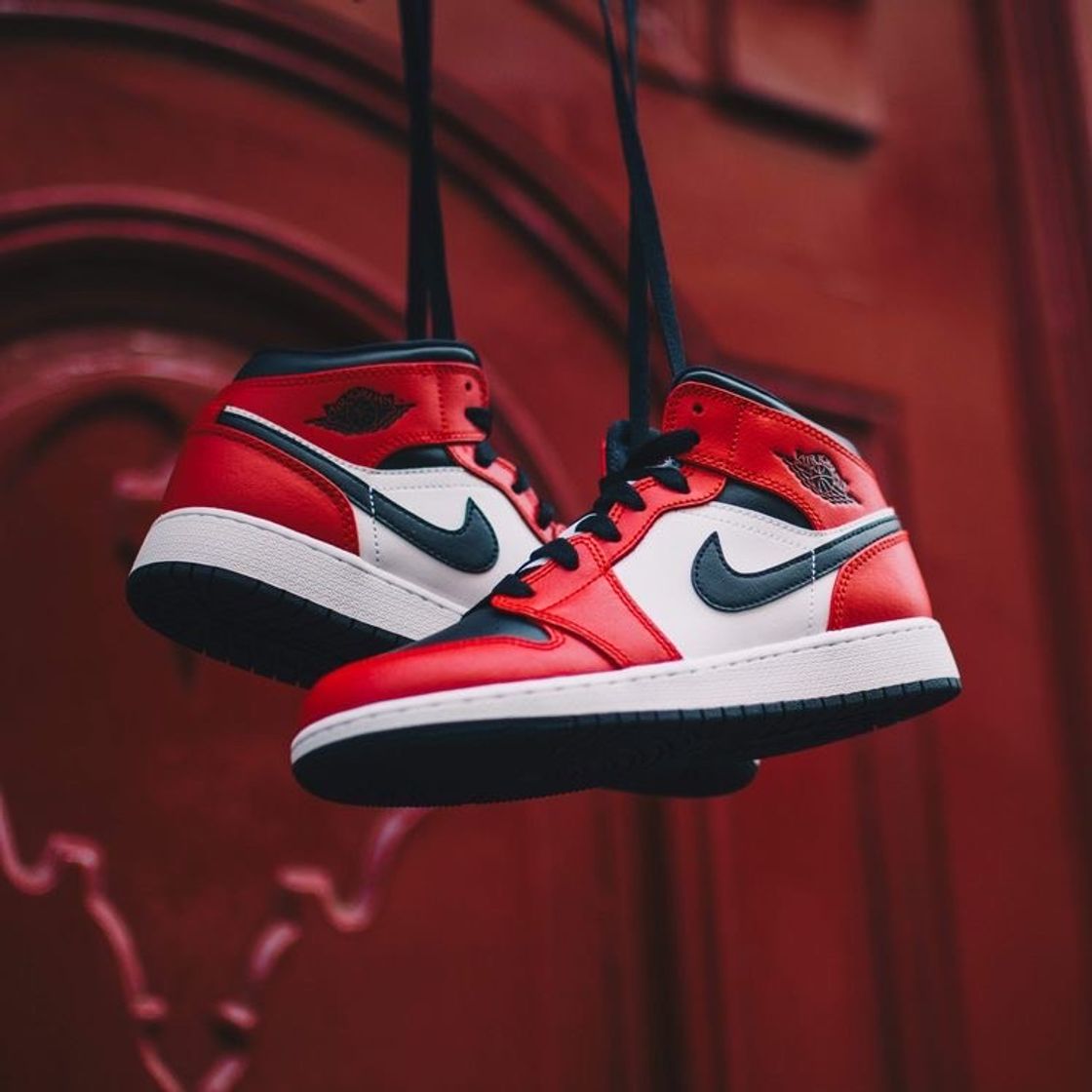 Social Air Jordan 1 Mid Chicago Toe 554724-069 - Talla 45