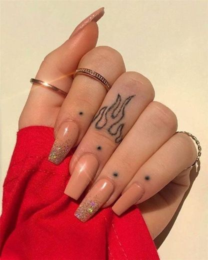 tatuagem no dedo 😻💚