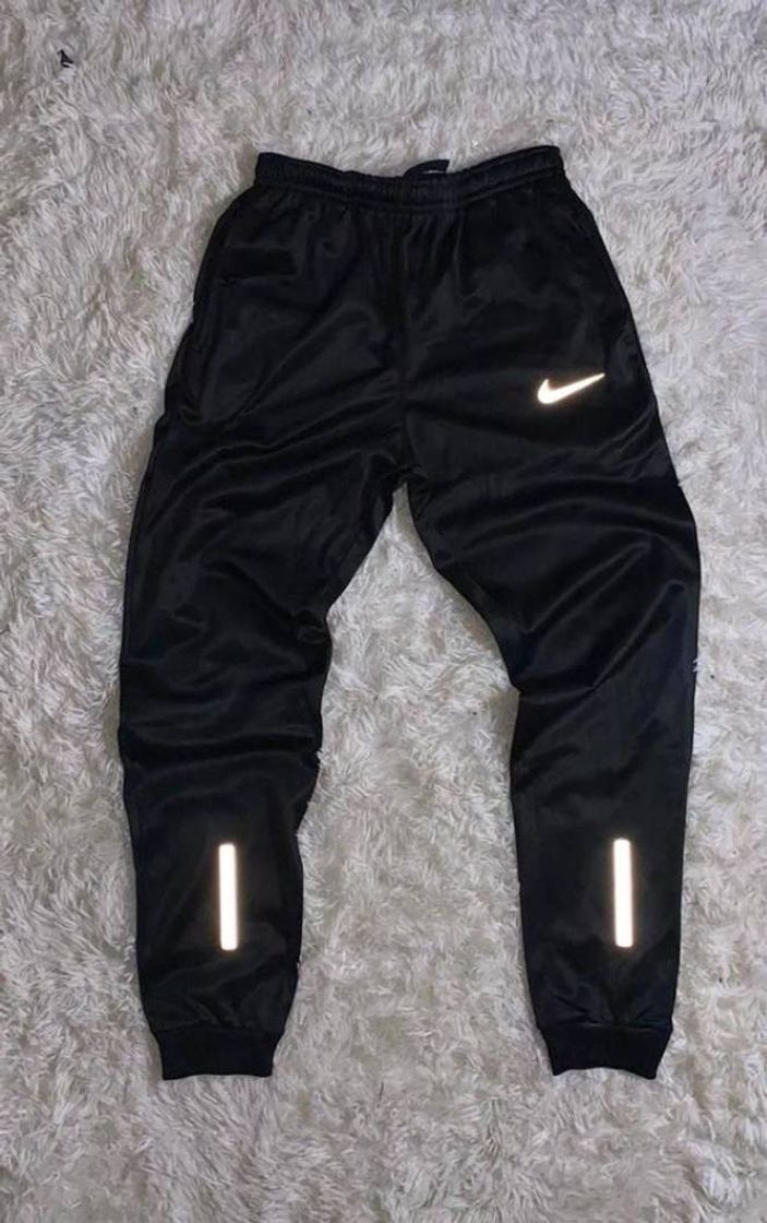 Moda Calça Nike SB Refletiva masculino