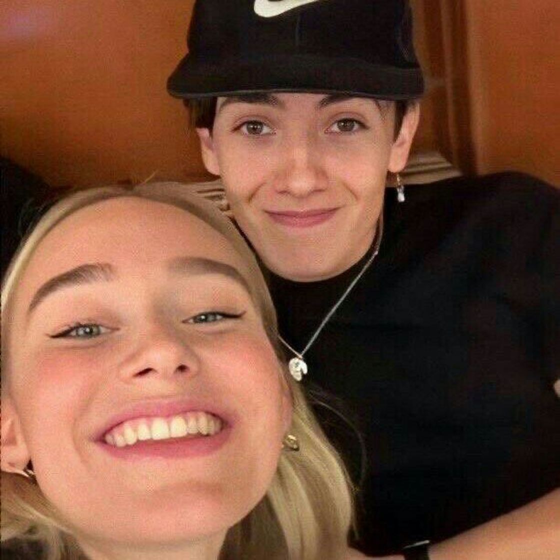 Social 💝Noah and Sina💖