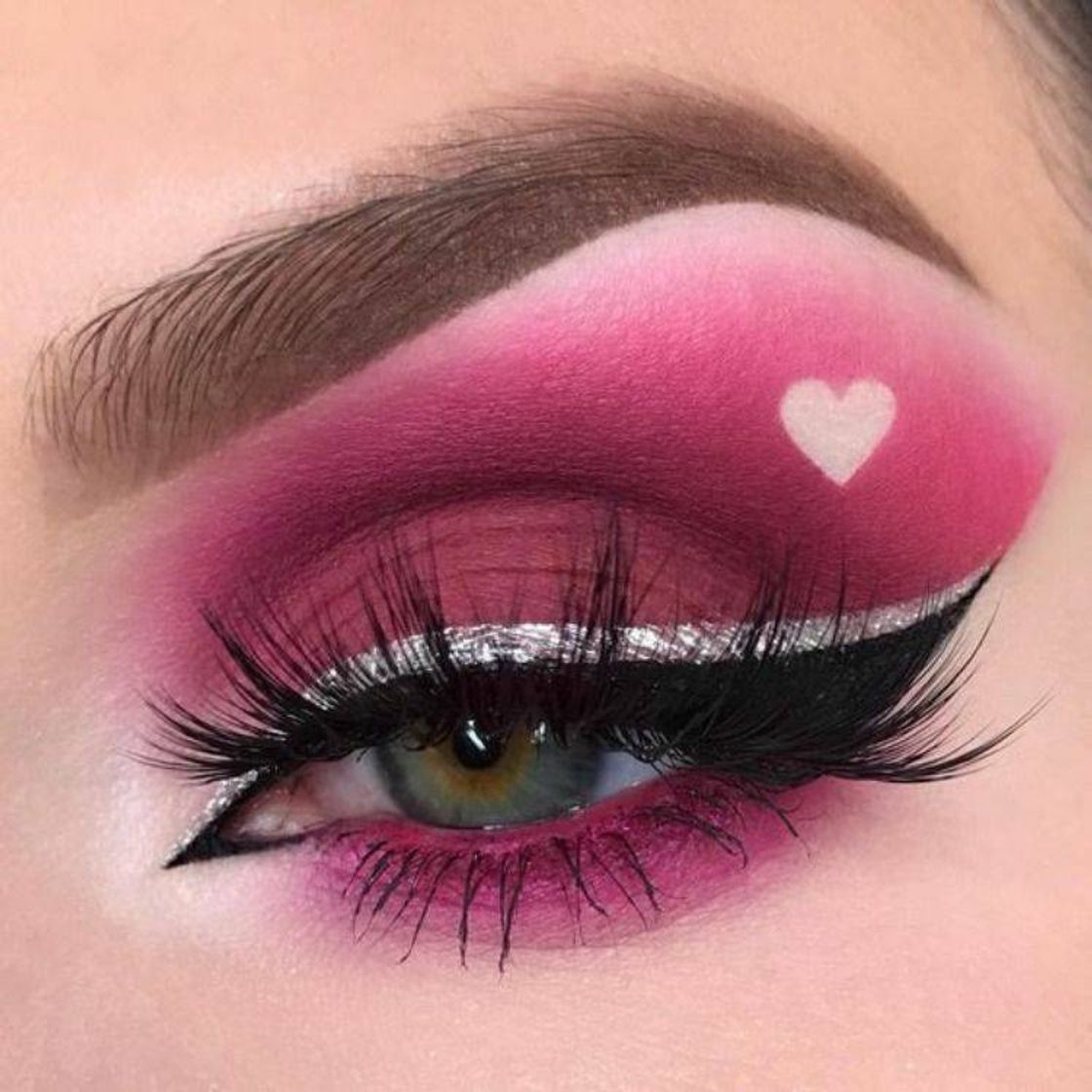 Moda Make rosa com coração ❤️