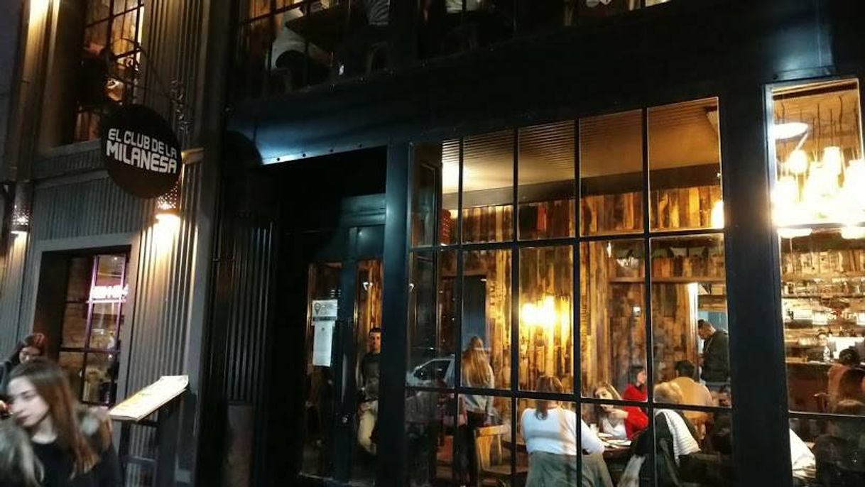 Restaurants El Club de la Milanesa -Mendoza Arístides-