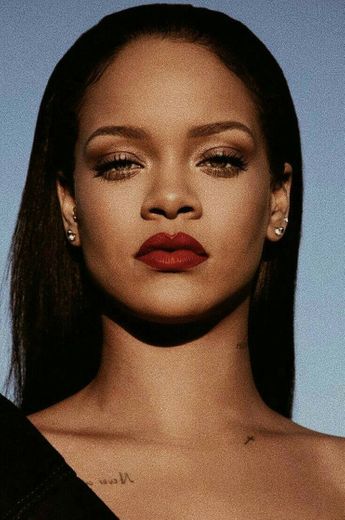 Rihanna 🌌