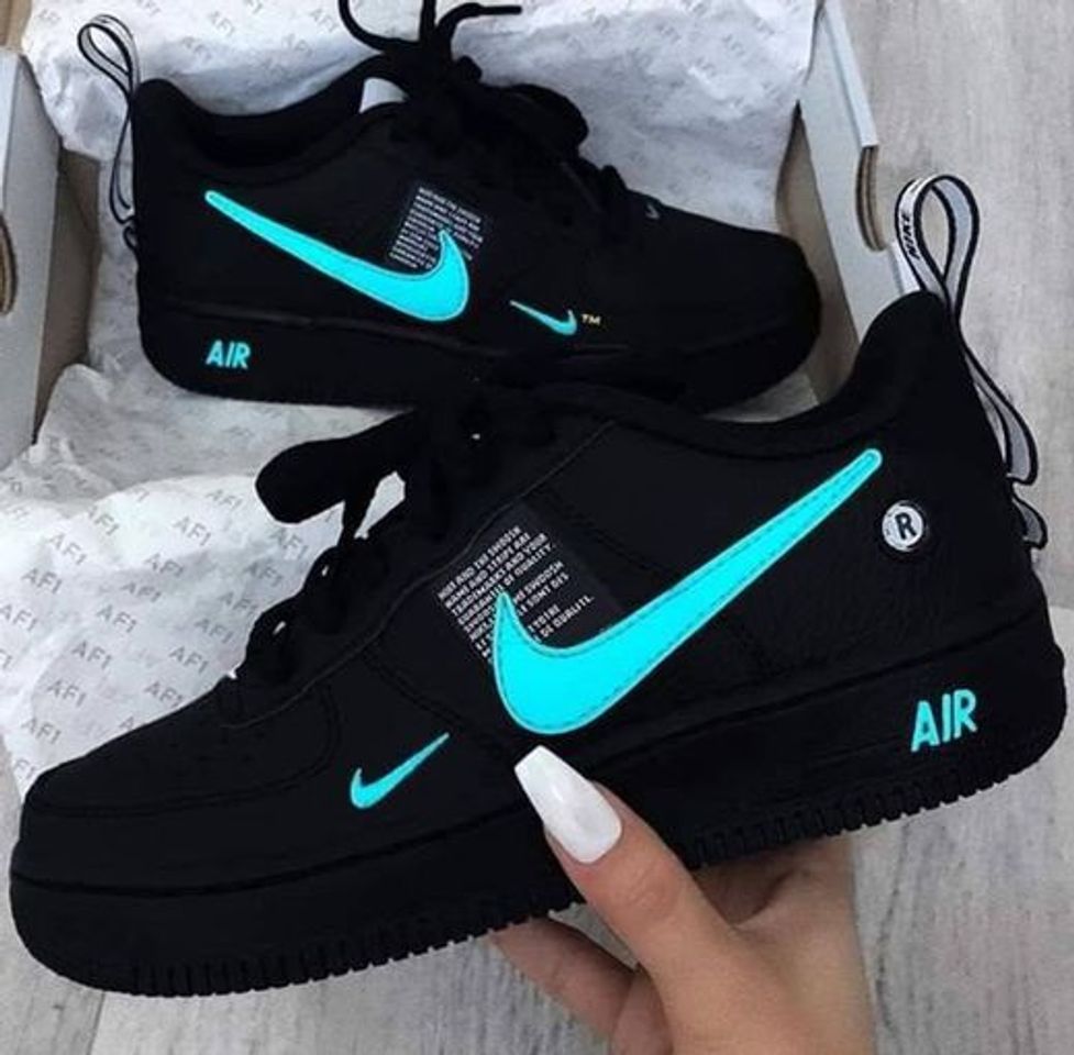 Moda Sapato NIKE color Black and Blue💙 