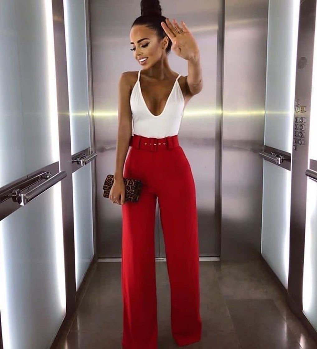 Moda Vermelho + branco = combinação glamurosa ❤️ 