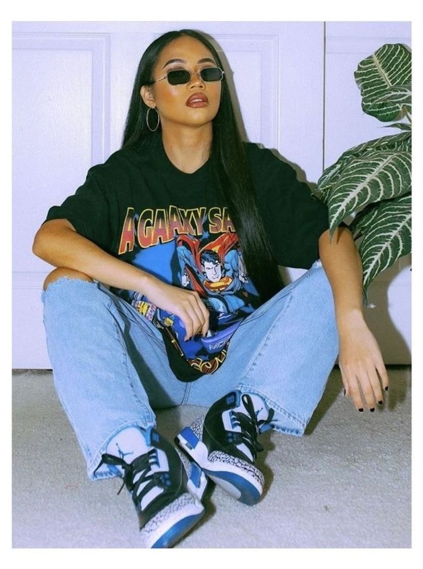 Social Look Street
