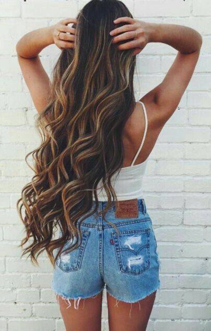 Moda ● CABELO GRANDE ●