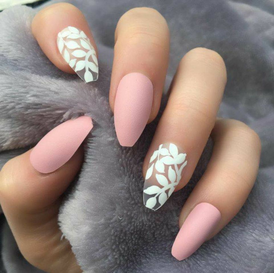 Fashion Nails