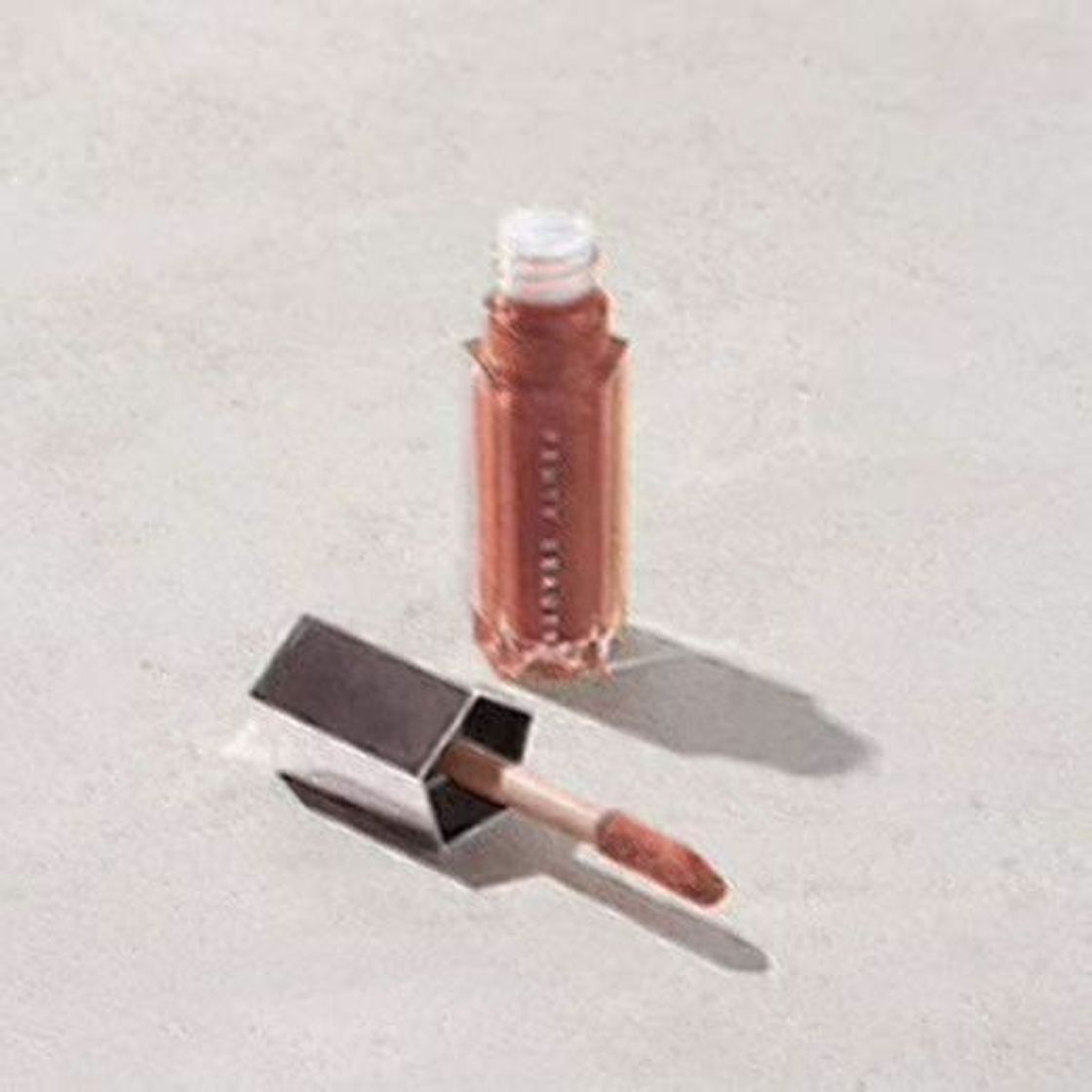 Social Fenty beauty gloss