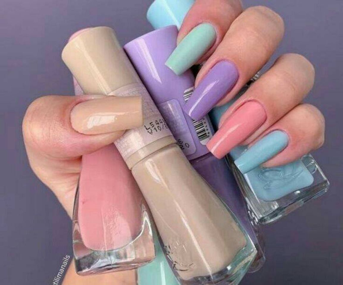 Fashion Unhas cores pastéis💙