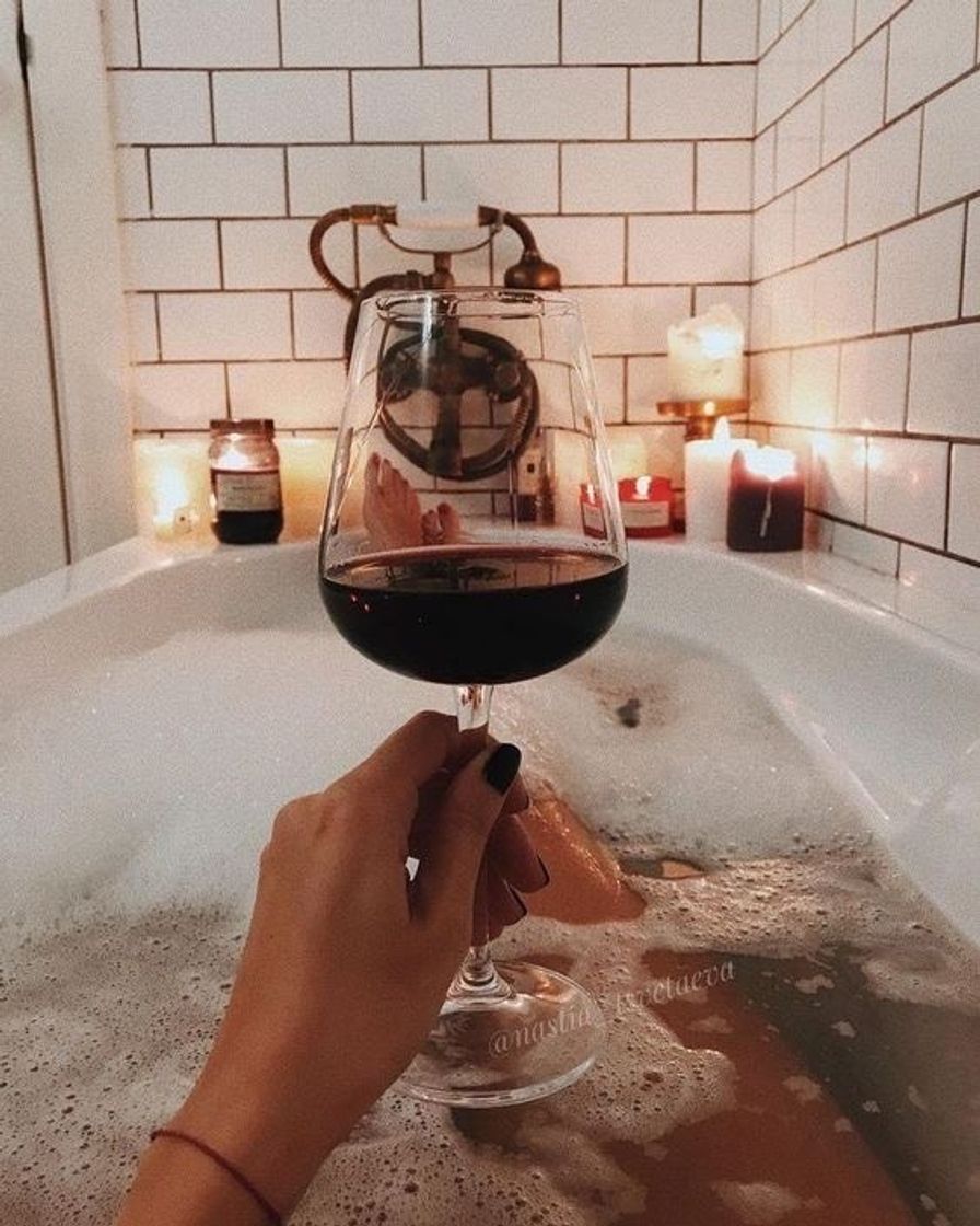 Fashion 🛁🍷