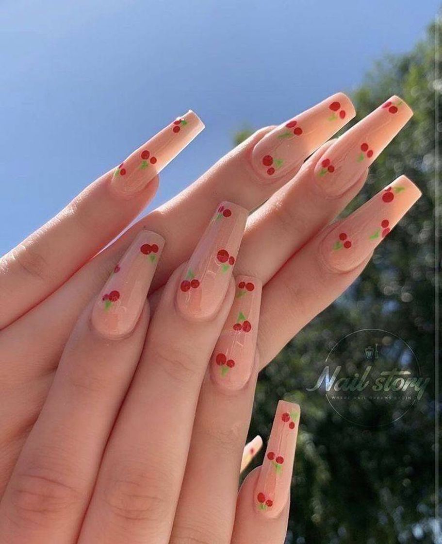 Moda unhas de cereja