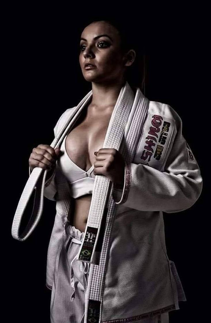 Social Jiu jitsu girl