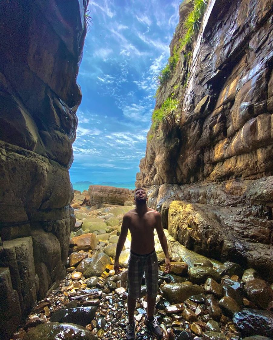 Place Praia do Pântano do Sul