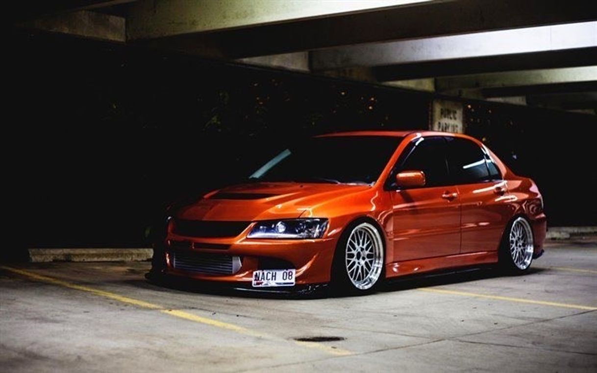 Moda Mitsubishi Lancer