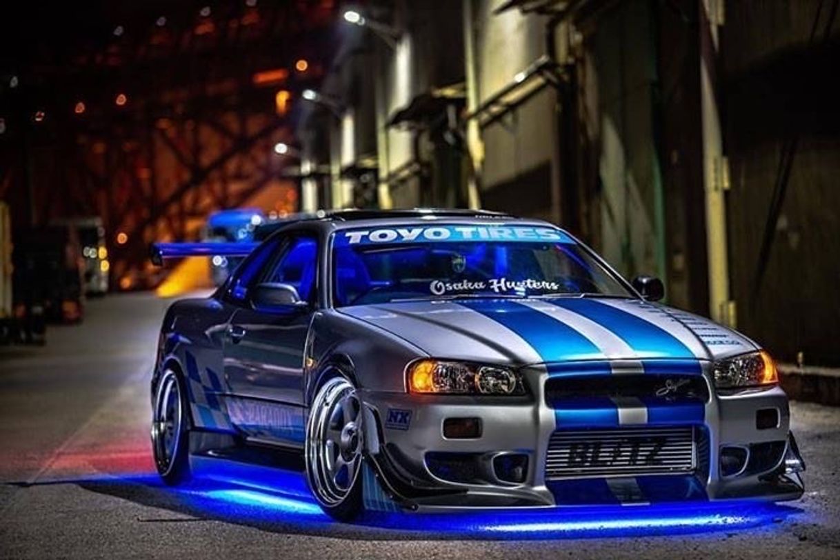 Fashion Nissan Skyline 