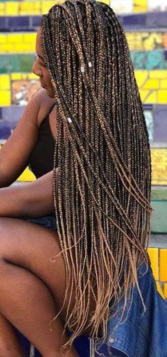 Box braids: longas, na cor marrom