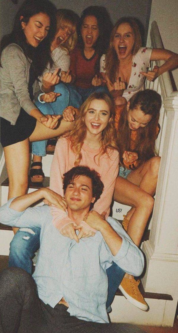 Serie The Society