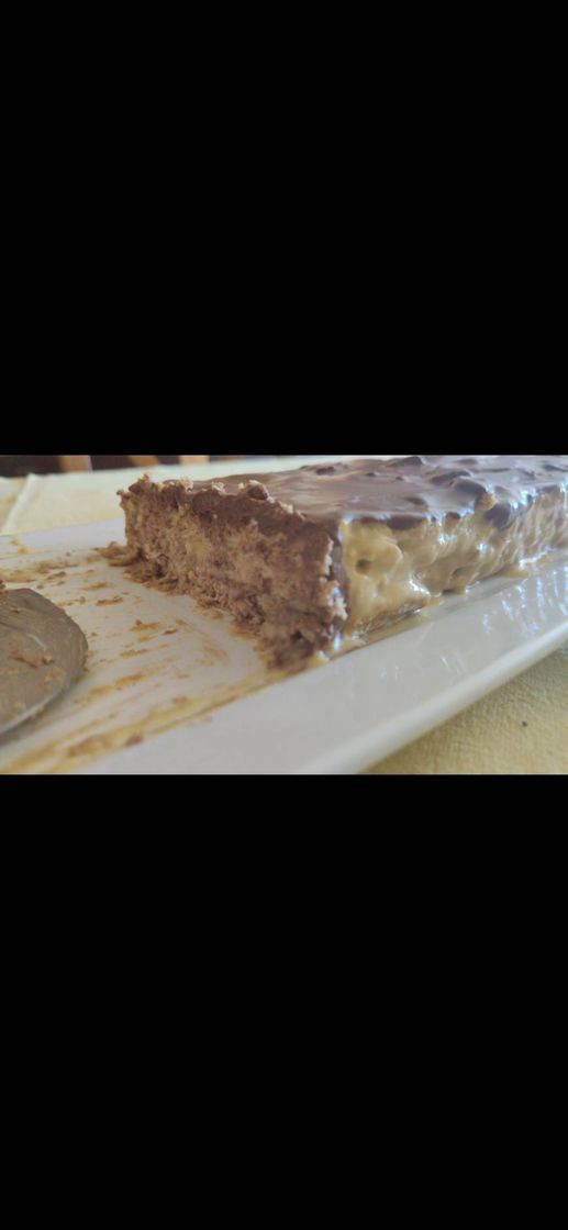 Fashion Tarta de la abuela: tarta de chocolate, galletas y natillas.