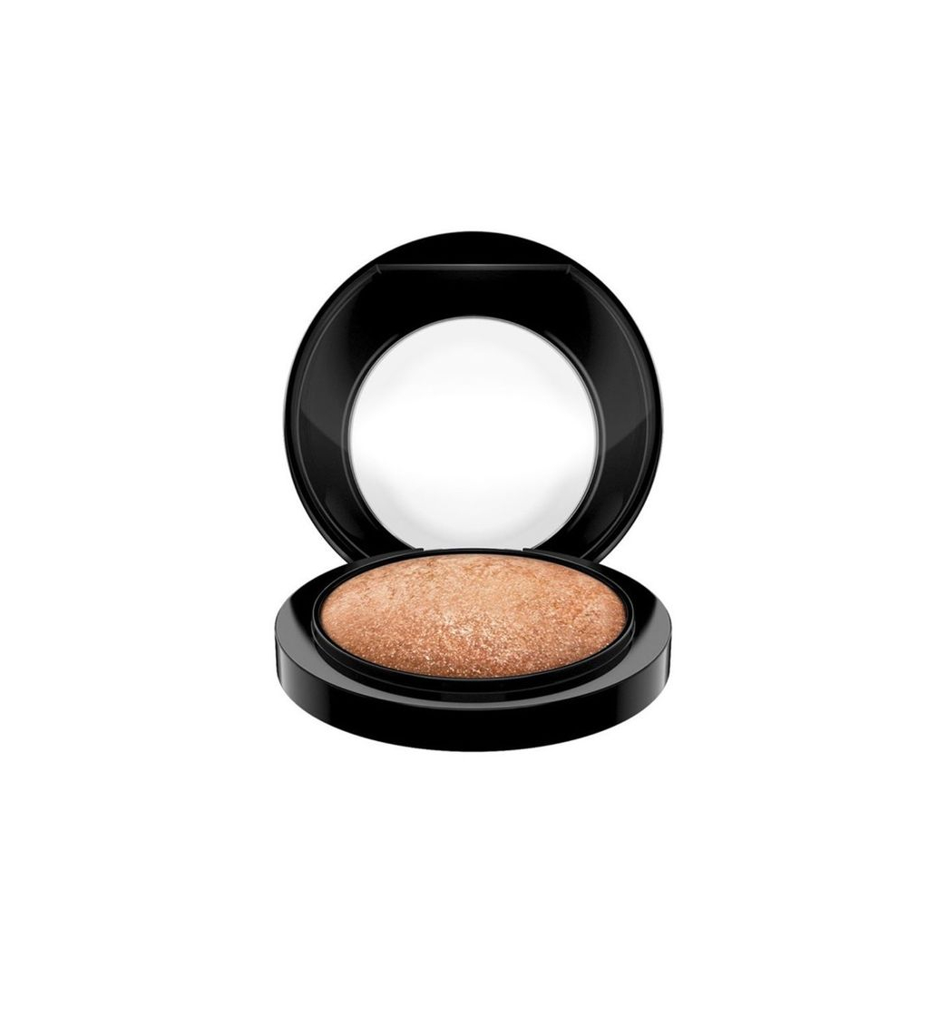 Product Pó Iluminador Mineralize M·A·C Skinfinish