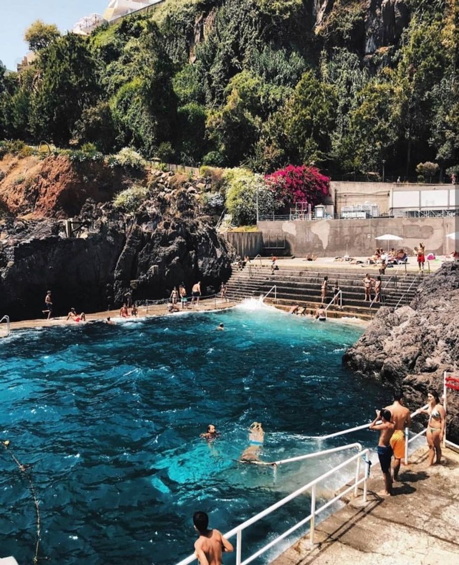 Moda Praia, Funchal